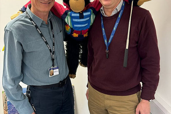 Meeting Charlie the Monkey and his friend Tony Payne